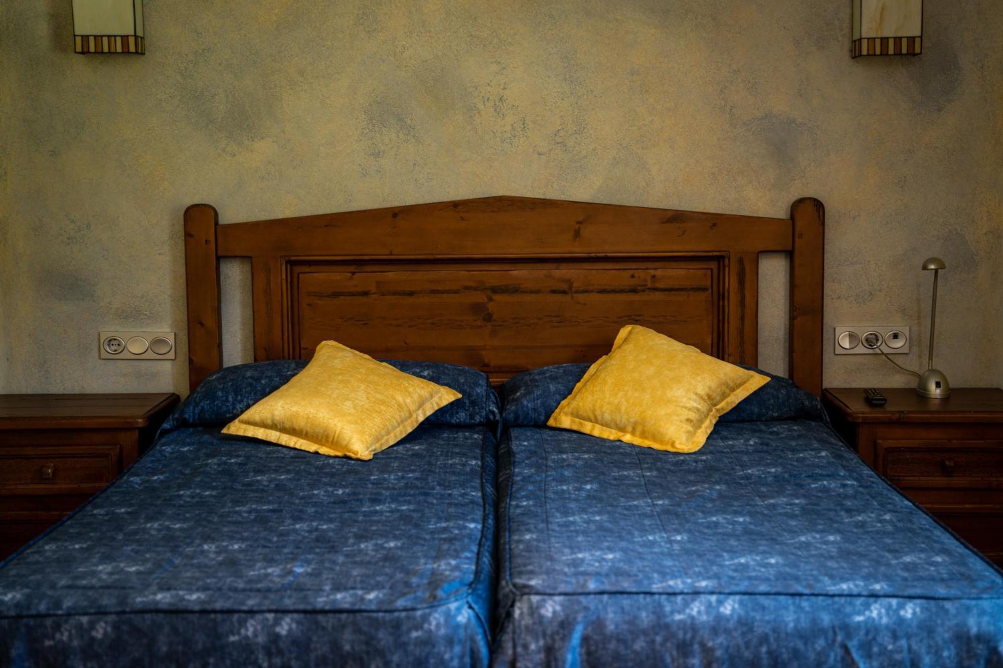 Hostal Cal Francisco Госоль Экстерьер фото