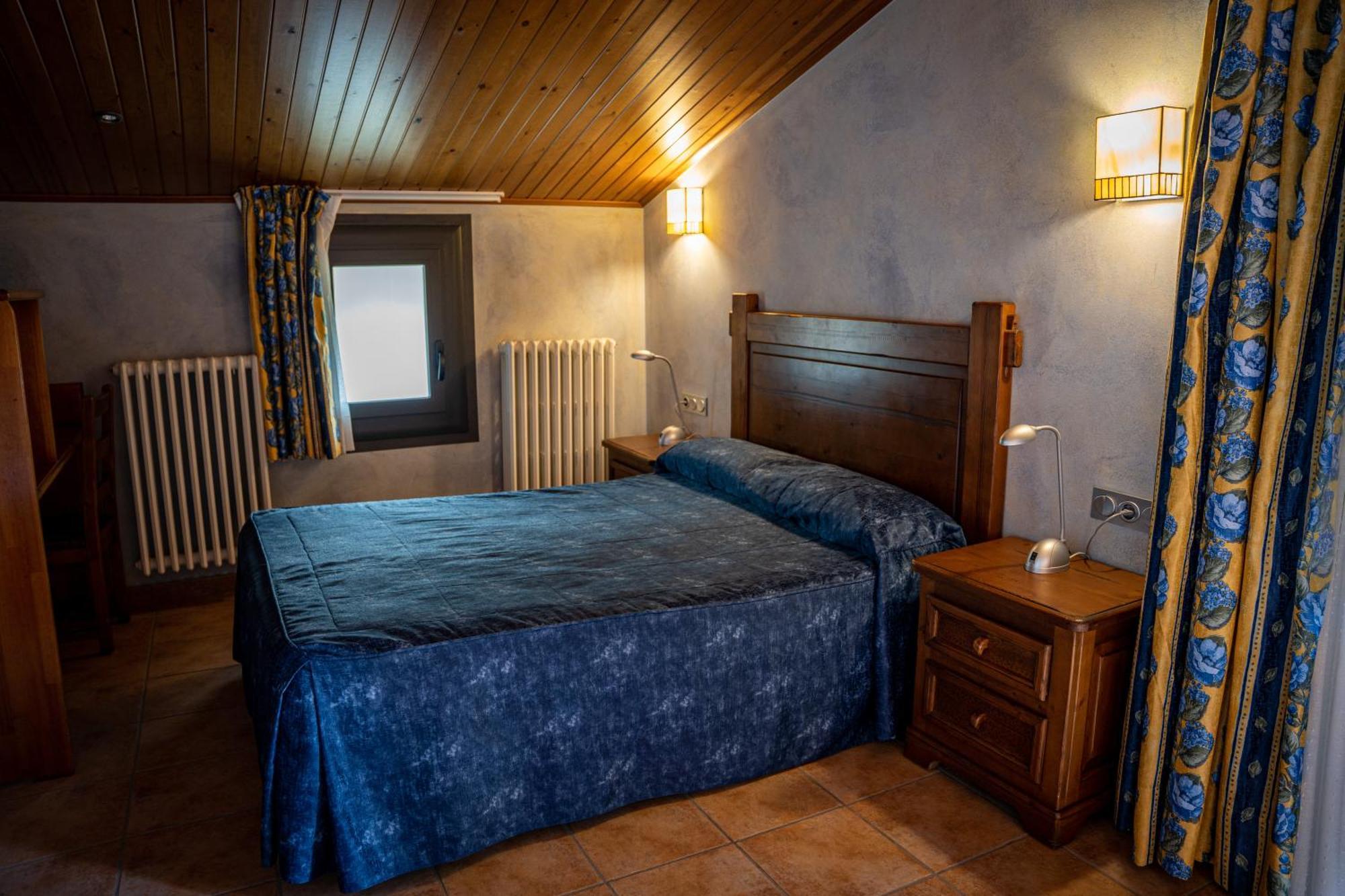 Hostal Cal Francisco Госоль Экстерьер фото