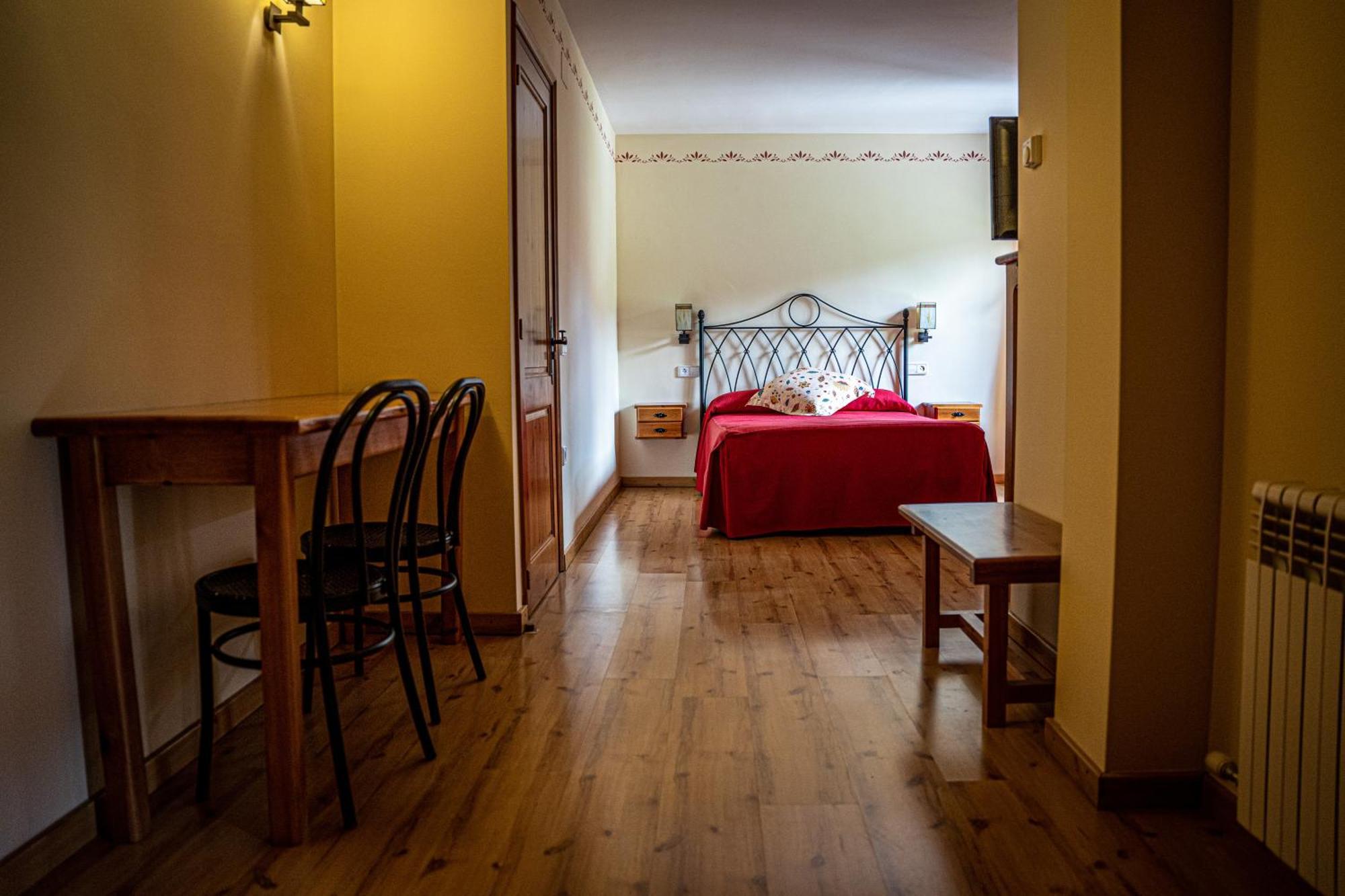 Hostal Cal Francisco Госоль Экстерьер фото