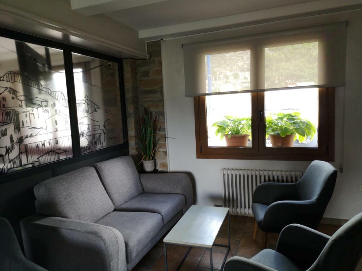 Hostal Cal Francisco Госоль Экстерьер фото